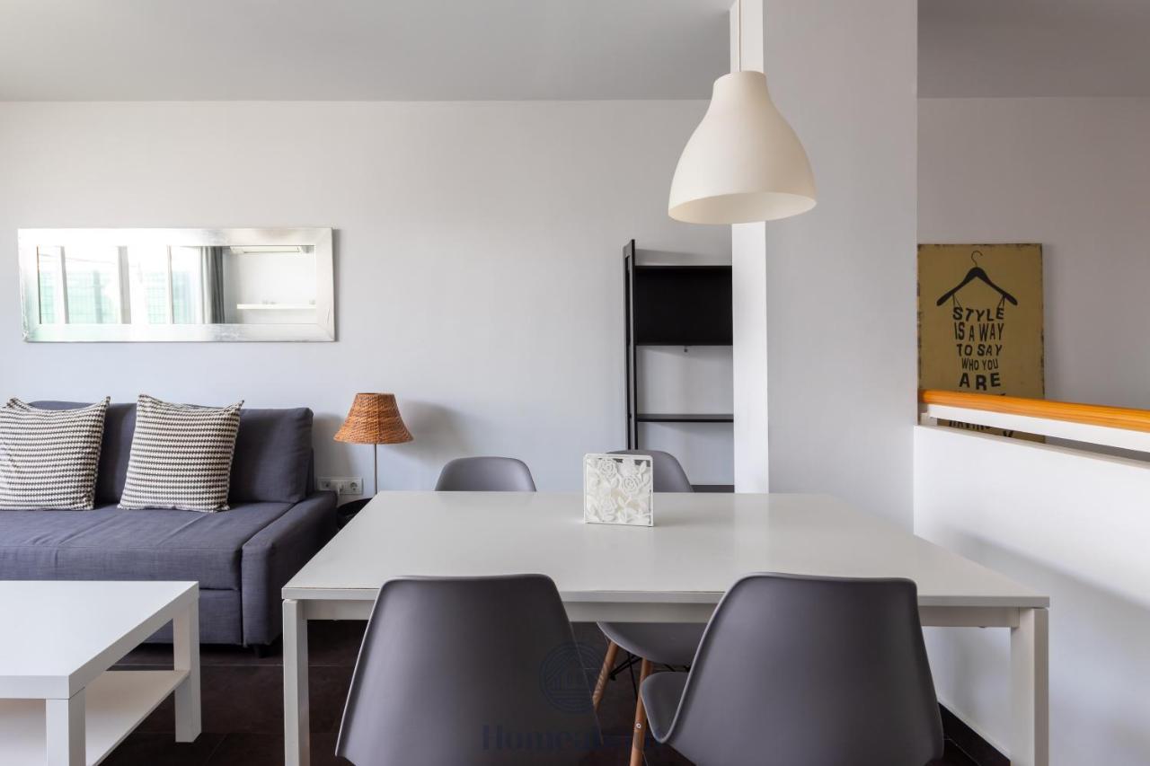 Fun Building Duplexes By Homeabout マラガ エクステリア 写真