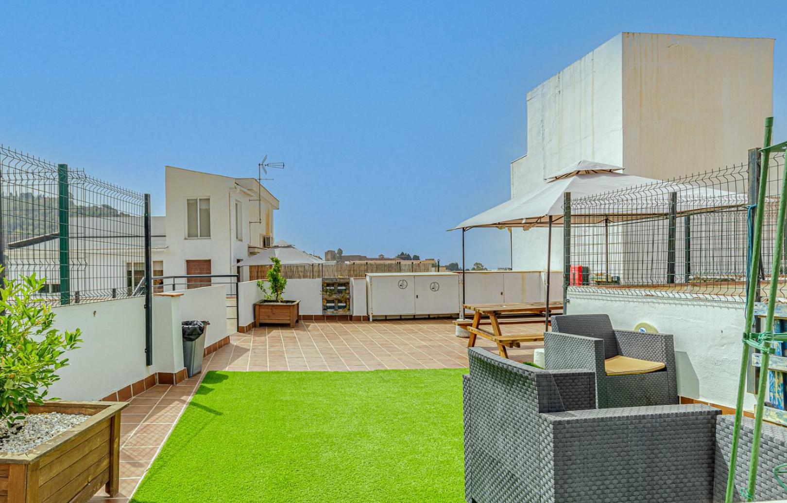 Fun Building Duplexes By Homeabout マラガ エクステリア 写真